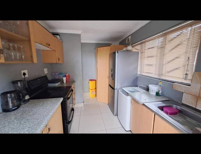 3 BEDROOM PROPERTY TO RENT IN UMLAZI BB